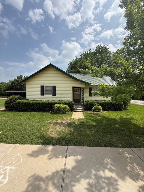 223 W Jefferson St, Palmer, TX, 75152-9641 | Card Image