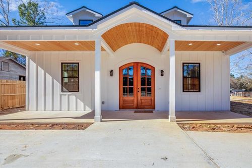 630 S Railroad Ave, Shepherd, TX, 77371-3444 | Card Image