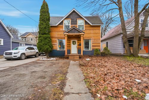 417 Pine St, Sandpoint, ID, 83864-1348 | Card Image