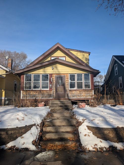 1135 Geranium Ave E, Saint Paul, MN, 55106-2711 | Card Image