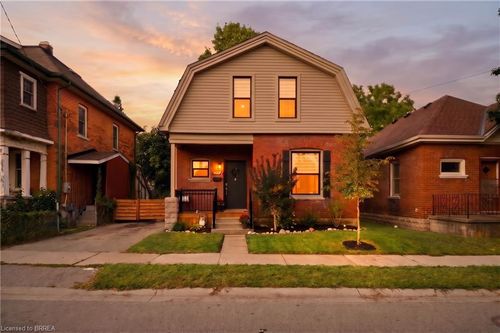 14 Allenby Ave, Brantford, ON, N3S1P8 | Card Image