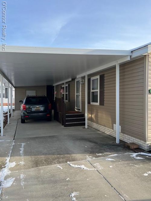 566 Bear Lake Court Court, Kimball Township, MI, 48074 | Card Image