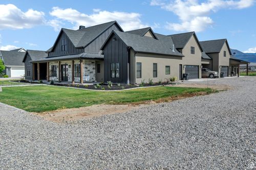 501 W 2300 S, Richfield, UT, 84701 | Card Image