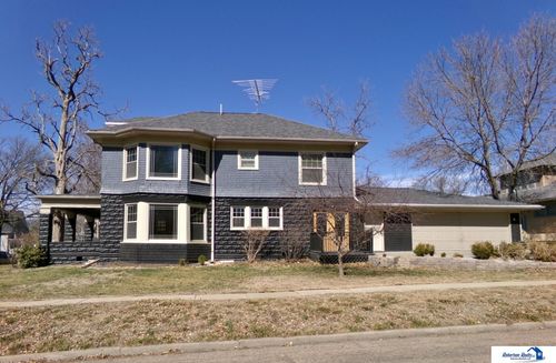 800 N 12th St, Beatrice, NE, 68310-2414 | Card Image