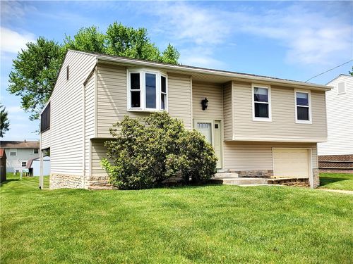 620 Gross St, Conway, PA, 15027-1355 | Card Image
