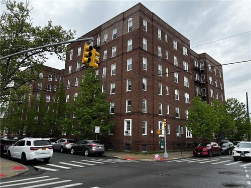 4g-2195 22nd Street, Brooklyn, NY, 11229 | Card Image