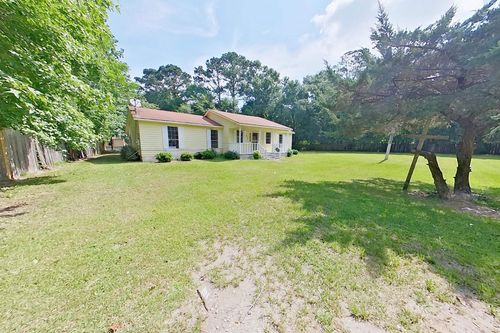 452 Railroad Cir, Boston, GA, 31626 | Card Image