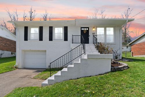 60 Hiawatha Trl, Winchester, KY, 40391-2244 | Card Image