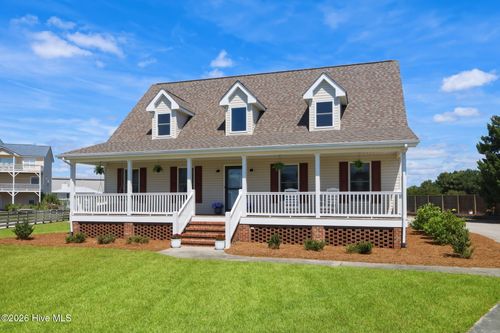 105 Franklin Ct, Cedar Point, NC, 28584-9692 | Card Image