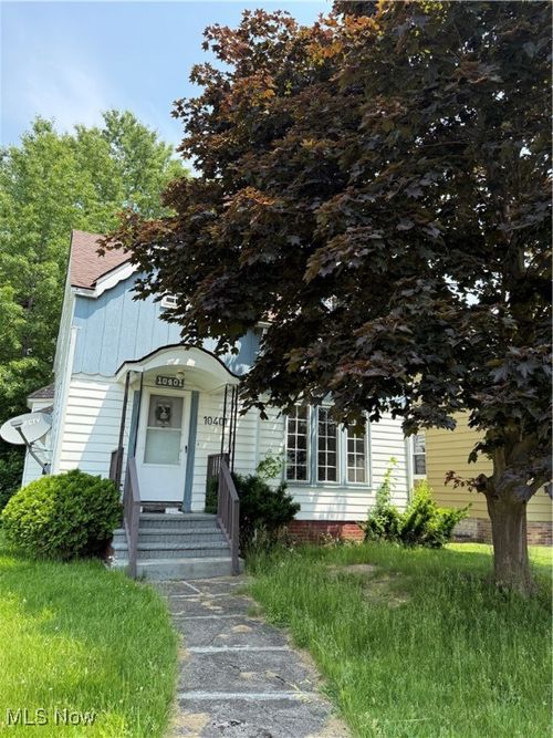 10401 Grace Ave, Garfield Heights, OH, 44125-2651 | Card Image