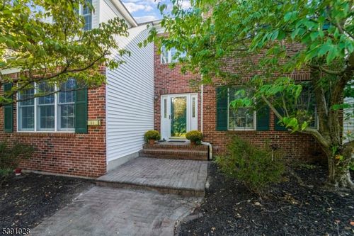 11 Briar Hill Ct, Belle Mead, NJ, 08502-4911 | Card Image