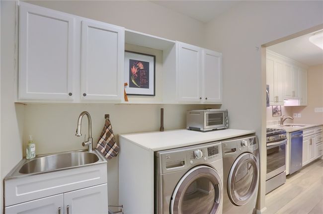 135 Linden Ct, Condo with 3 bedrooms, 3 bathrooms and 2 parking in Seven Fields PA | Image 25