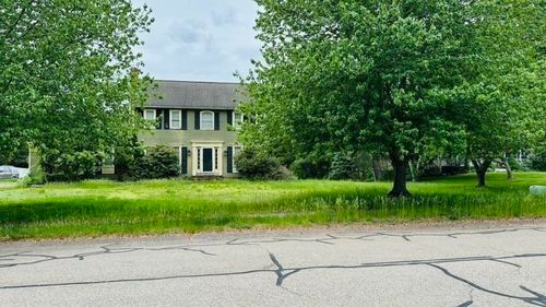 4 Canoe River Rd, South Easton, MA, 02375-1254 | Card Image