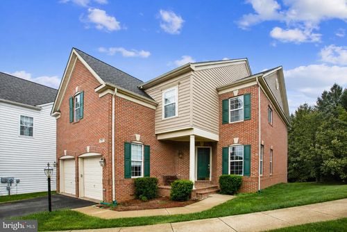 9063 Galvin Ln, LORTON, VA, 22079-2943 | Card Image