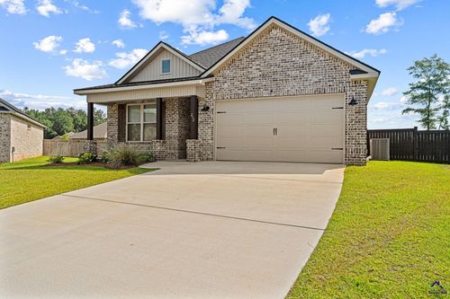 212 Silverside Drive, Perry, GA, 31069 | Card Image