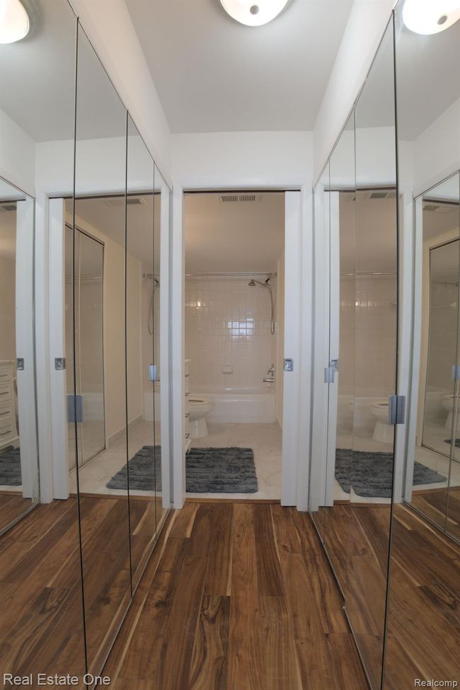 Primary Bedroom Closets | Image 13