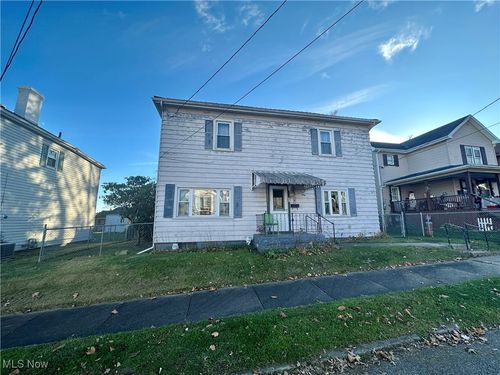 807 Daniels St, Toronto, OH, 43964-1315 | Card Image