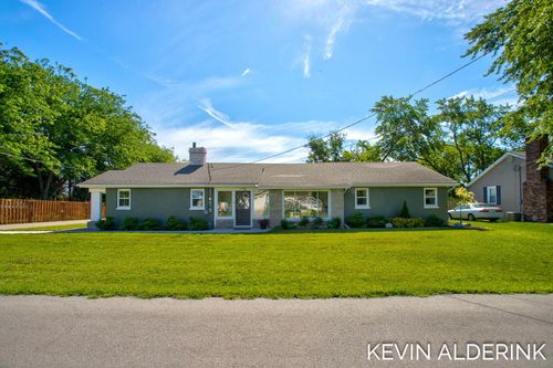 1738 92nd Ave, Zeeland, MI, 49464-1934 | Card Image