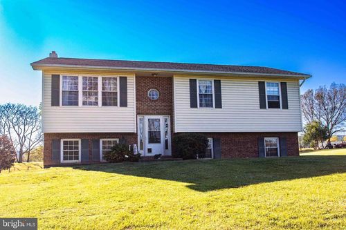 2715 Swartz Rd, Woodstock, VA, 22664-2823 | Card Image