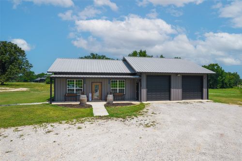 811 County Road Nw 1050, Talco, TX, 75487-4209 | Card Image