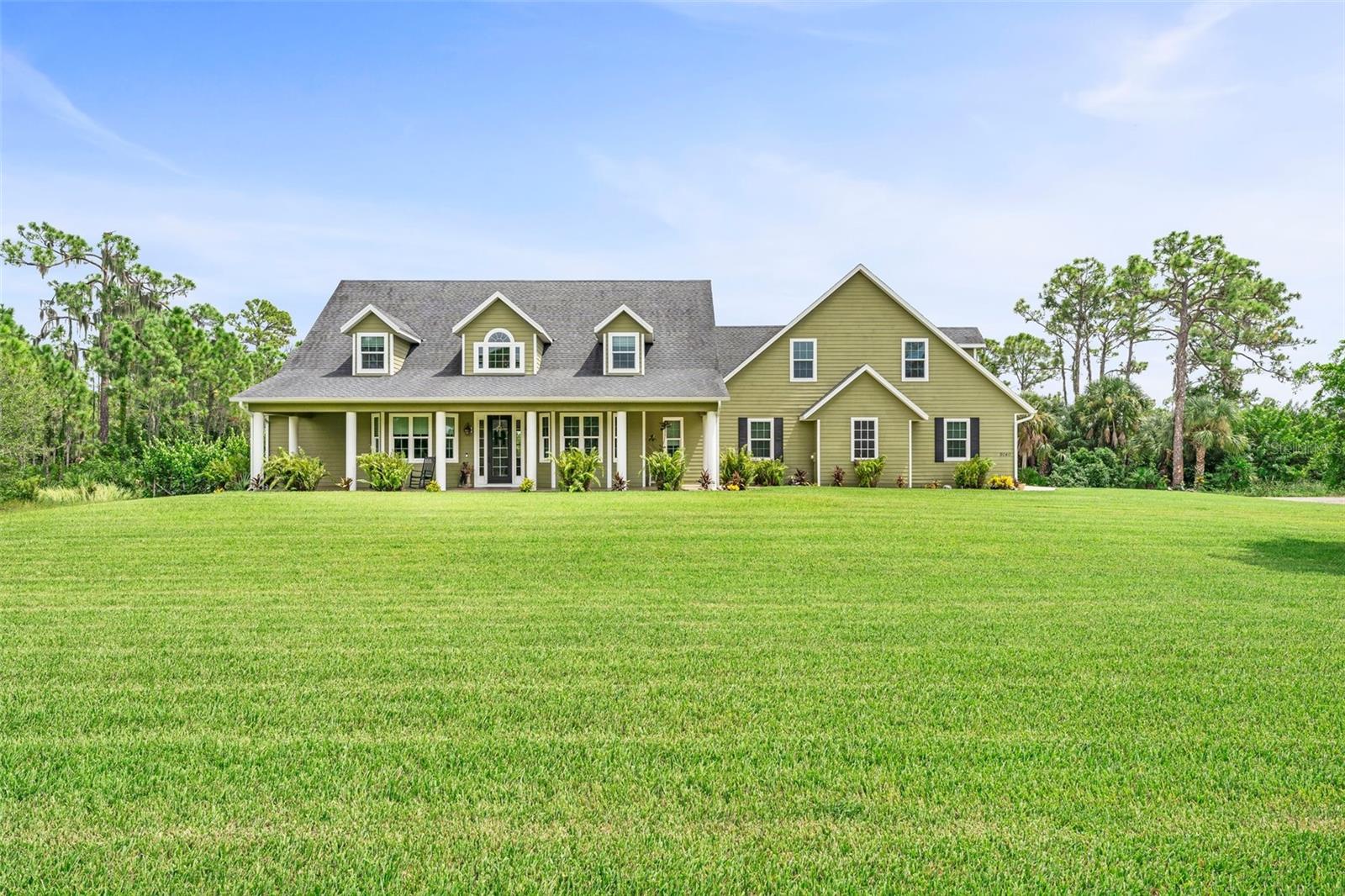 Falcon Ct, Venice, FL 34293