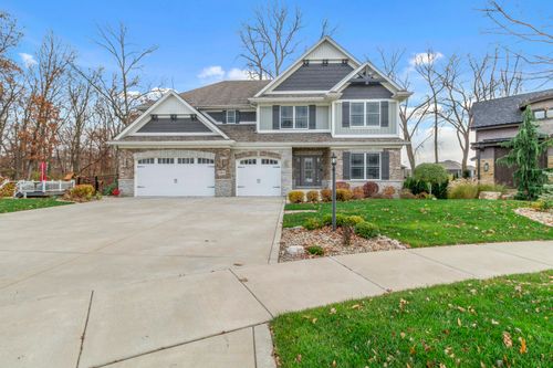 987 Sylvia Ln, Crown Point, IN, 46307-2648 | Card Image
