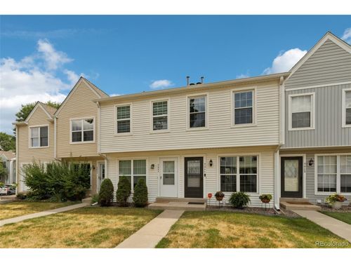 9064 W Dartmouth Pl, Lakewood, CO, 80227-4526 | Card Image