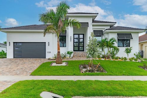 1528 Kingston Ct, MARCO ISLAND, FL, 34145-4110 | Card Image