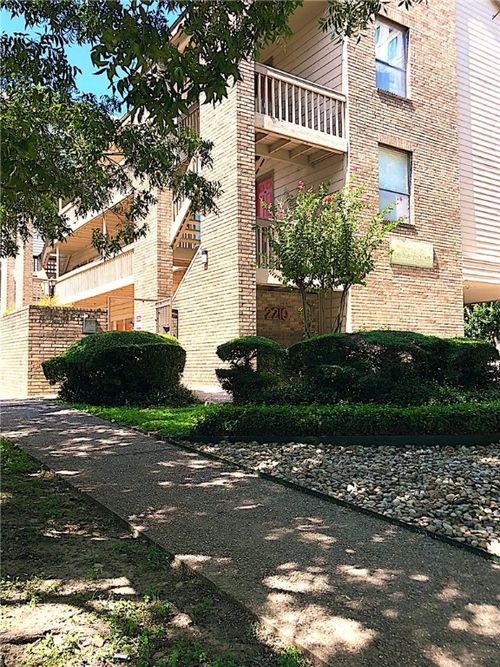 apt-304-2210 Pearl St, Austin, TX, 78705-5031 | Card Image