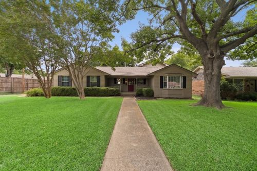 9314 Livenshire Dr, Dallas, TX, 75238-2825 | Card Image