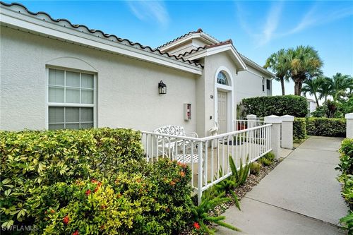 apt-203-6894 Rain Lily Rd, NAPLES, FL, 34109-6135 | Card Image