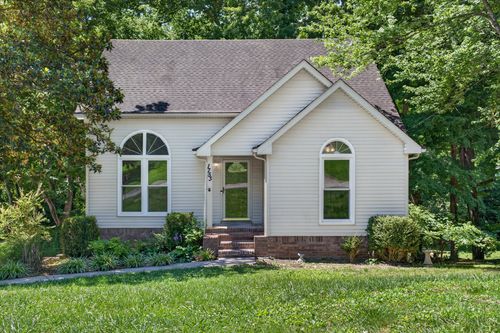 1753 Broadripple Dr, Clarksville, TN, 37042-4620 | Card Image
