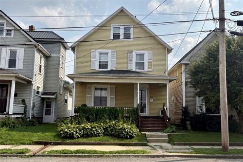 319 Wayne Ave, Ellwood City, PA, 16117-2033 | Card Image