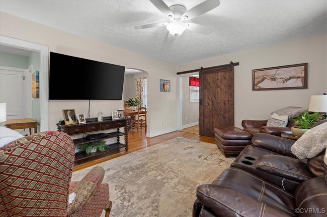 1926 Point Of Rocks Rd, House other with 4 bedrooms, 2 bathrooms and null parking in Chester VA | Image 5