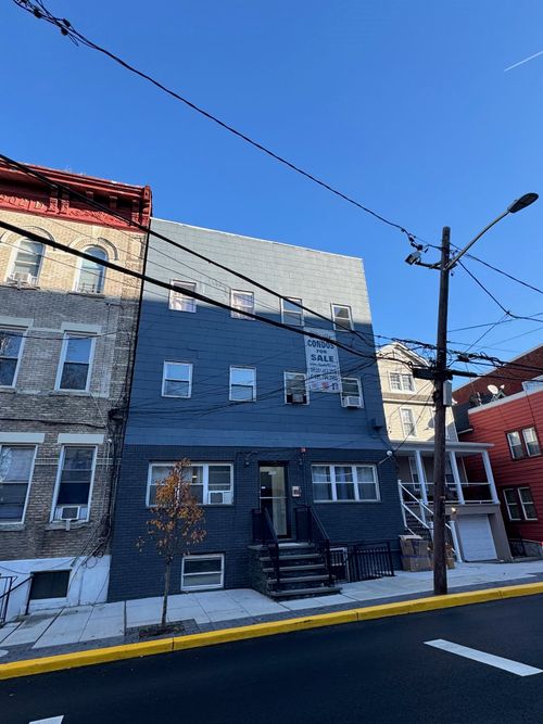 apt-4-552 38th St, Union City, NJ, 07087-2588 | Card Image