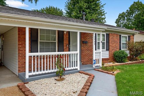 7423 Foxtrail Dr, Hazelwood, MO, 63042-1434 | Card Image