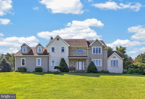 140 Lloyd Rd, West Grove, PA, 19390-9214 | Card Image