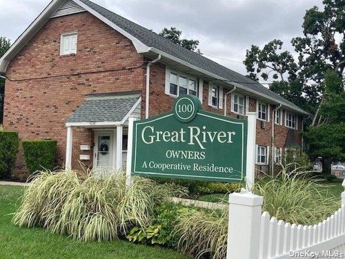 29-100 Connetquot Avenue, Islip, NY, 11580 | Card Image