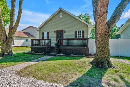 75 4th Ave, South Wilmington, IL, 60474-2055 | Card Image