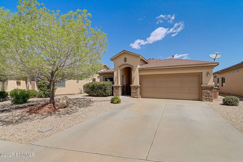3961 Sombra Morada Rd, Las Cruces, NM, 88012-0703 | Card Image