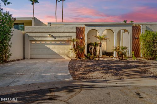 8706 E Devonshire Ave, Scottsdale, AZ, 85251-2944 | Card Image