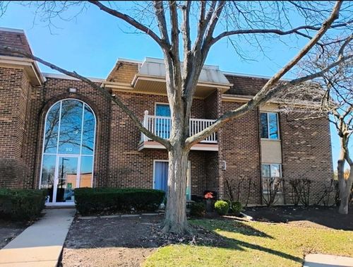 2b-910 W Alleghany Dr, Arlington Heights, IL, 60004-2974 | Card Image