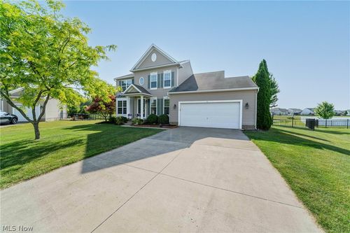 38327 Humphrey Cir, North Ridgeville, OH, 44039-9706 | Card Image