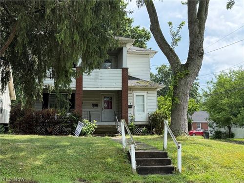 301 Potomac Ave, Youngstown, OH, 44507-1956 | Card Image