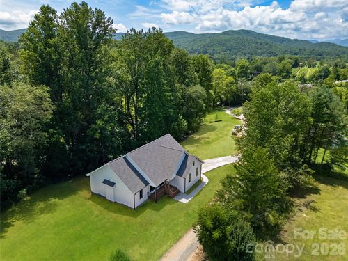 146 Cliff Rd, Penrose, NC, 28766-0020 | Card Image