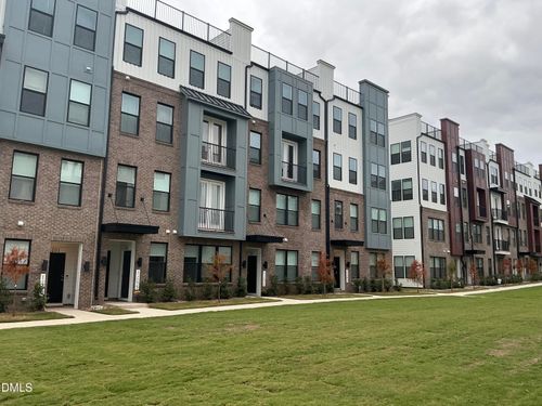 201-1247 Shaw View Aly, Raleigh, NC, 27601-2692 | Card Image