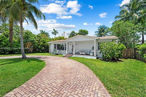 225 191st Ter, Sunny Isles Beach, FL, 33160-2317 | Card Image
