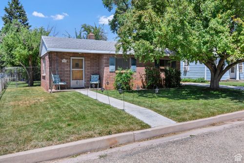 82 Pioneer Ave, Parowan, UT, 84761 | Card Image