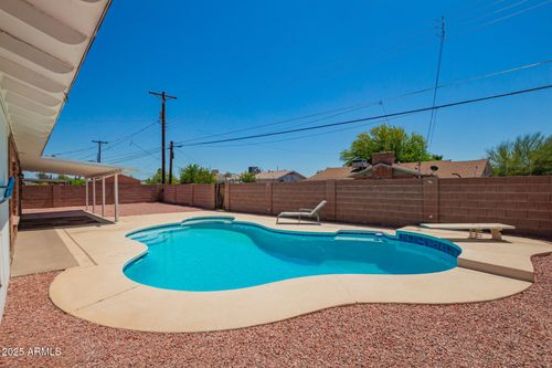 3913 W Krall St, Phoenix, AZ, 85019-1201 | Card Image