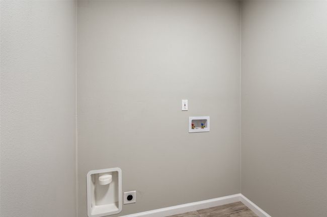 410 S Grand Ave, House other with 4 bedrooms, 3 bathrooms and null parking in Gainesville TX | Image 23